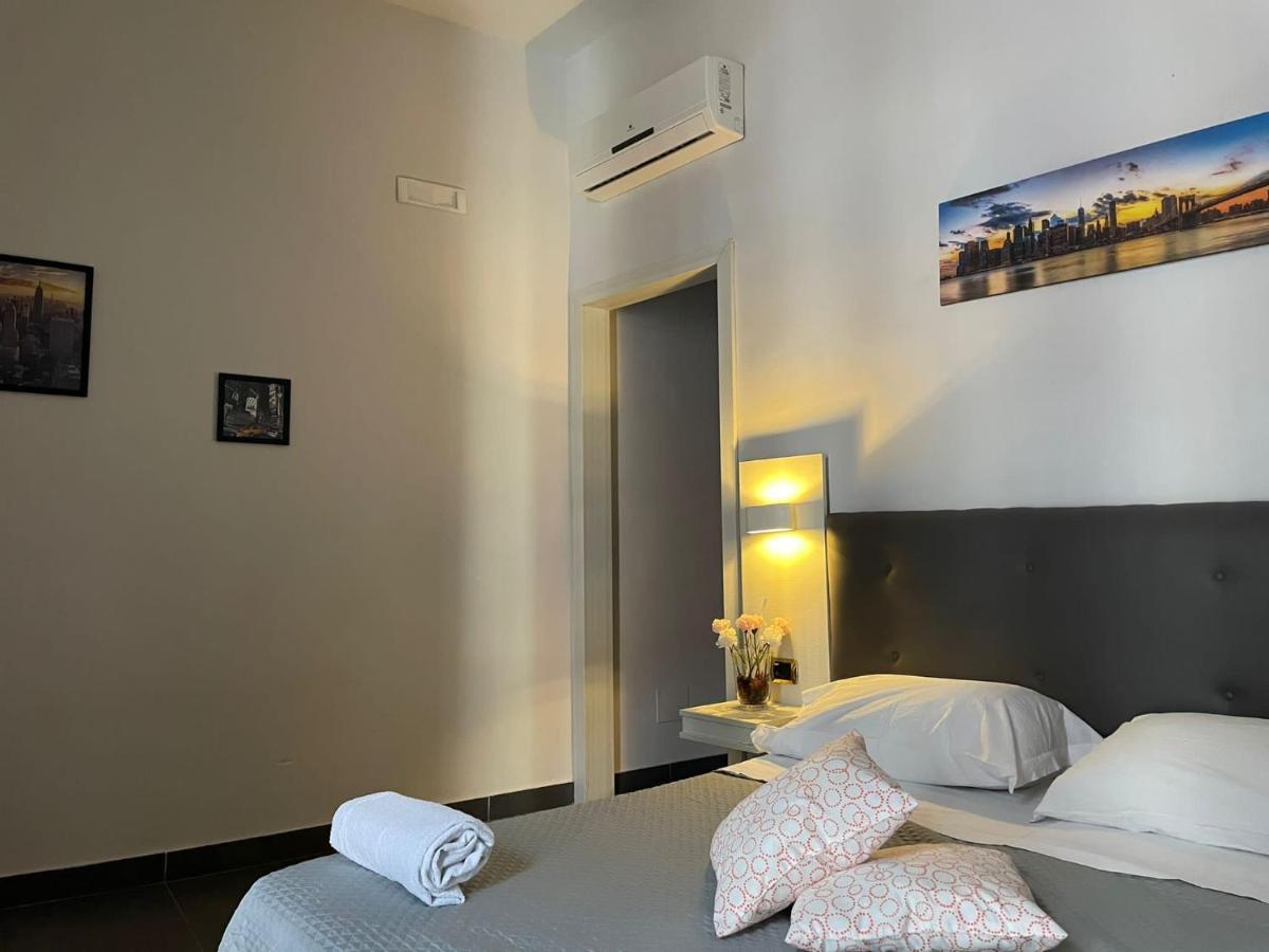 Ania Hotelsナポリ エクステリア 写真