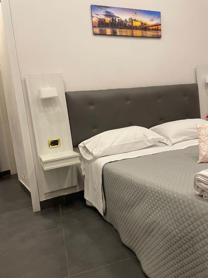 Ania Hotelsナポリ エクステリア 写真