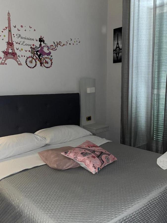 Ania Hotelsナポリ エクステリア 写真